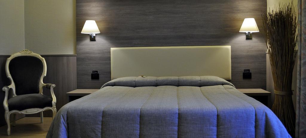 Hotel Est Piombino Dış mekan fotoğraf